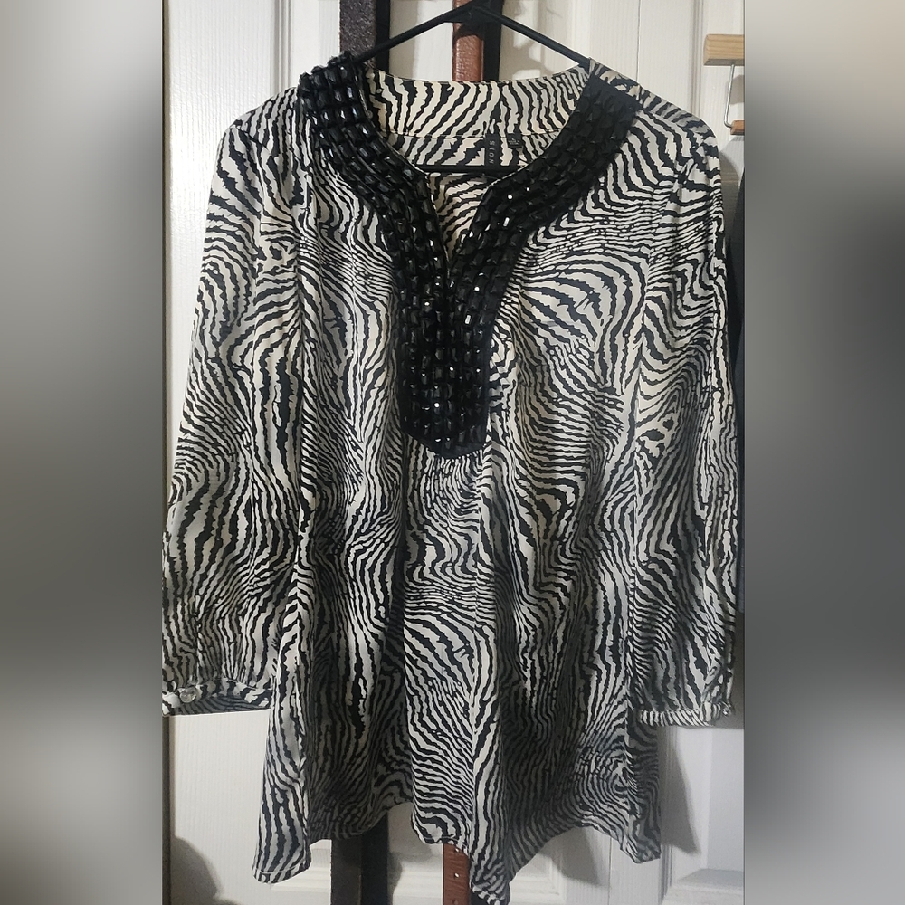 Sioni Embellished Top | Size L
